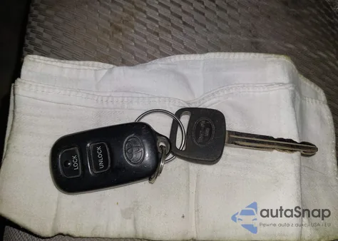 2005 Toyota Highlander from USA, damaged, VIN JTEHD21A650039513